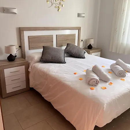 וילה Om, Piscina Privada, Aire Acondicionado Free *