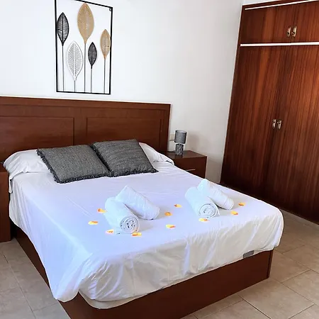 Om, Piscina Privada, Aire Acondicionado Free וילה L' Escala